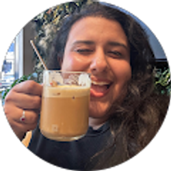 Profile photo of Elizabeth Robles