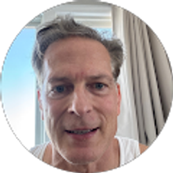 Profile photo of Warren Land