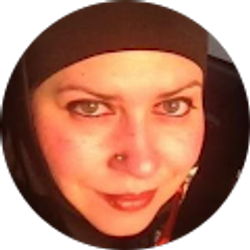 Profile photo of Yasmeenah Farooq