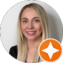 Profile photo of Lisa Lively