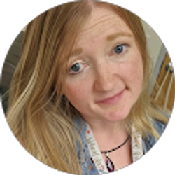 Profile photo of Lauren Stacy