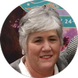 Profile photo of Debbie Ball