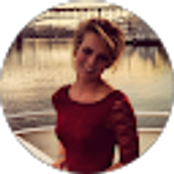 Profile photo of Hilary Nowatzki