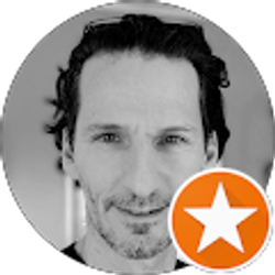 Profile photo of Oliver Scholz