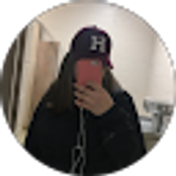 Profile photo of Ella Andriyenko