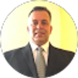 Profile photo of Carlos Llauro