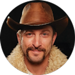 Profile photo of clayton utzig