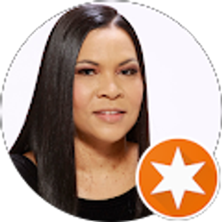 Profile photo of Alicia Ash