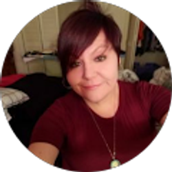Profile photo of Suzanne Whitfield