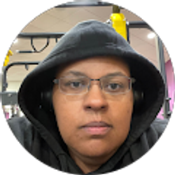 Profile photo of Ash Evans