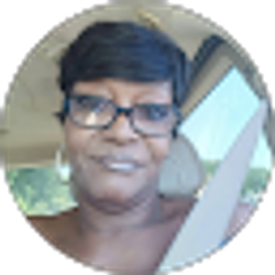 Profile photo of viki hardy