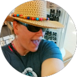 Profile photo of Ellen Moyer