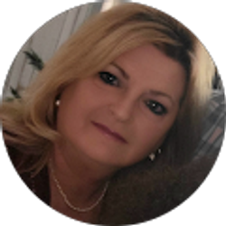 Profile photo of Rita Lewelling