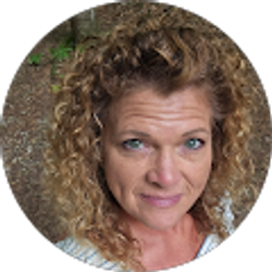 Profile photo of Shawna Johnson