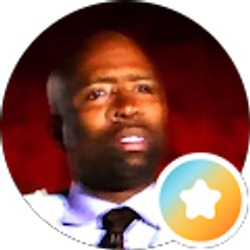 Profile photo of Arian Profit