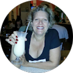 Profile photo of Jen Topor