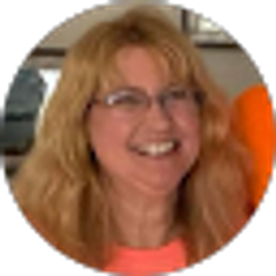 Profile photo of Tracy Carlen