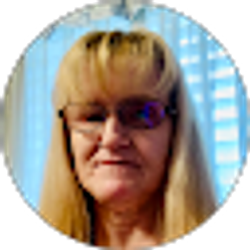 Profile photo of Lisa McGee