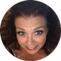 Profile photo of Lori Griffith