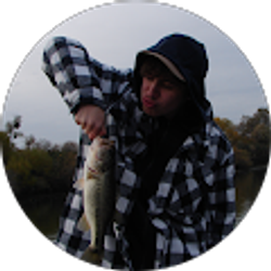 Profile photo of aaron