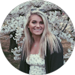 Profile photo of Miranda Lobus