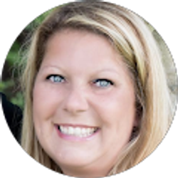 Profile photo of Angie Reihs