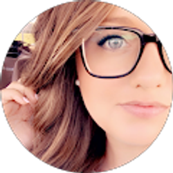 Profile photo of Holli Mostella