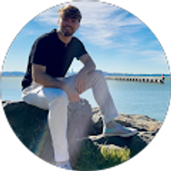 Profile photo of Zach Fine
