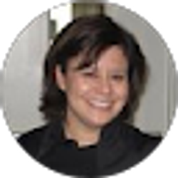 Profile photo of Carolyn Oros
