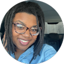 Profile photo of Savannah Jones