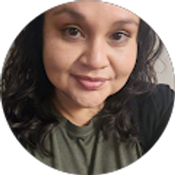 Profile photo of Dawn Camacho