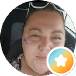 Profile photo of lesley Raposo