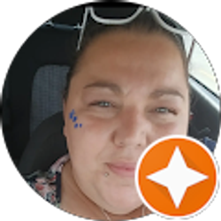 Profile photo of lesley Raposo