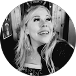 Profile photo of Desiree Little