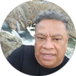 Profile photo of Victor Manuel