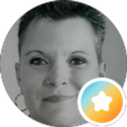Profile photo of Danielle Lang