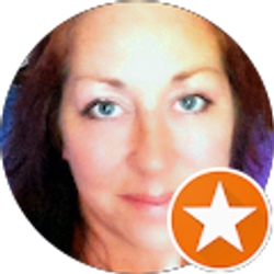 Profile photo of Nadine Kennedy