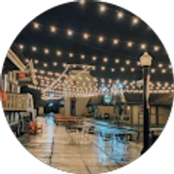 Profile photo of Ella Teetzel