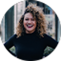 Profile photo of Victoria Sterling