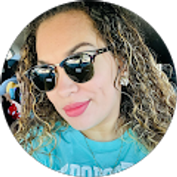 Profile photo of Pati Amaya