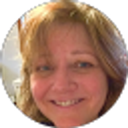 Profile photo of Lisa Sleith