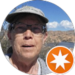 Profile photo of Holly Lorentz