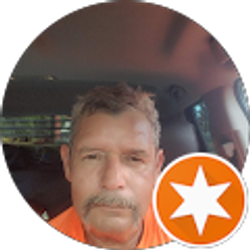 Profile photo of robert valderaz