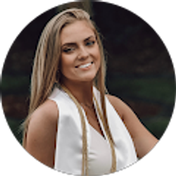 Profile photo of Hayley Wolfington