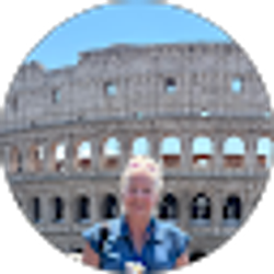 Profile photo of Joann Napolitano