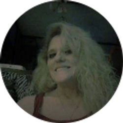 Profile photo of Sandra Sweeney