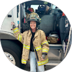 Profile photo of Angela Pack
