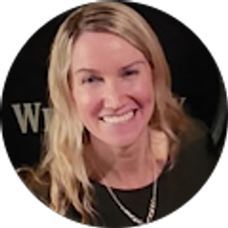 Profile photo of Andrea