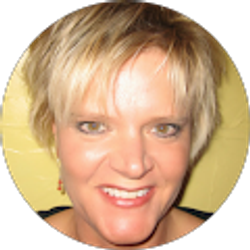 Profile photo of Danelle Barber