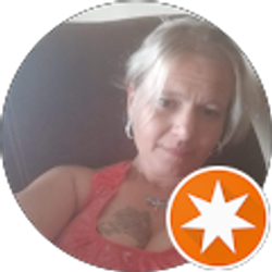 Profile photo of Kelly Berenguer